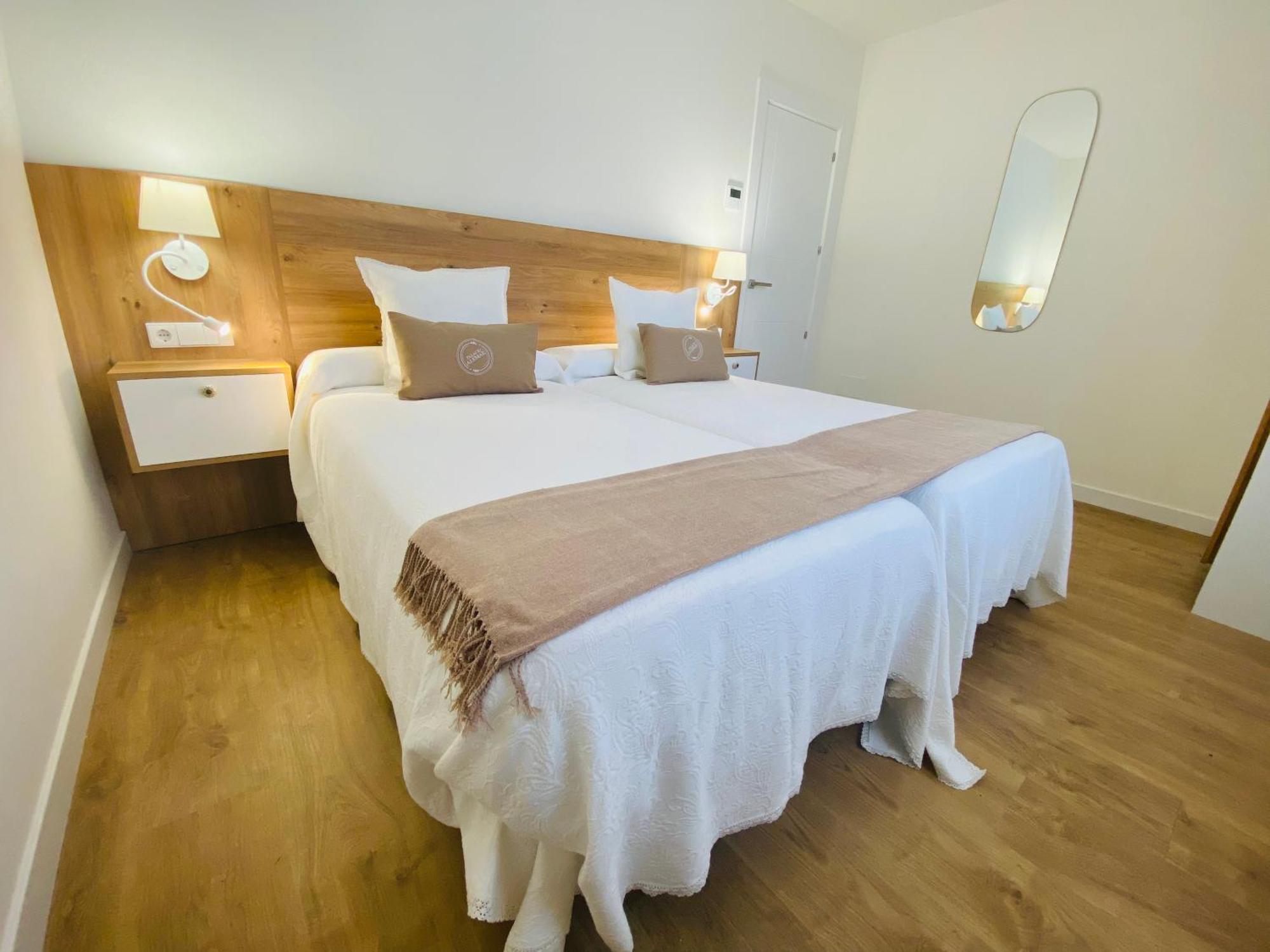 Apartamentos Palacio Alemar Loredo Eksteriør billede