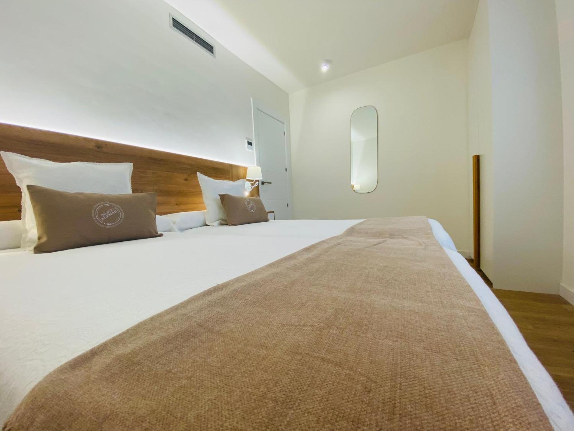 Apartamentos Palacio Alemar Loredo Værelse billede